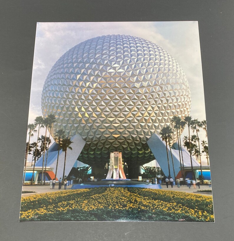 1982 EPCOT Center Spaceship Earth and Water Fountain Disney Productions Full Color Press Photo 8x10 image 1