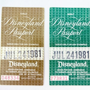 Disneyland Passport Ticket - Eintrittskarte für Kinder und Erwachsene von 1981 für den Eintritt und die unbegrenzte Nutzung der Walt Disney Produktionen