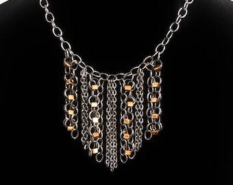 Collar de flecos de cota de malla con cuentas de plata y oro, cadena de acero inoxidable en capas, longitud ajustable