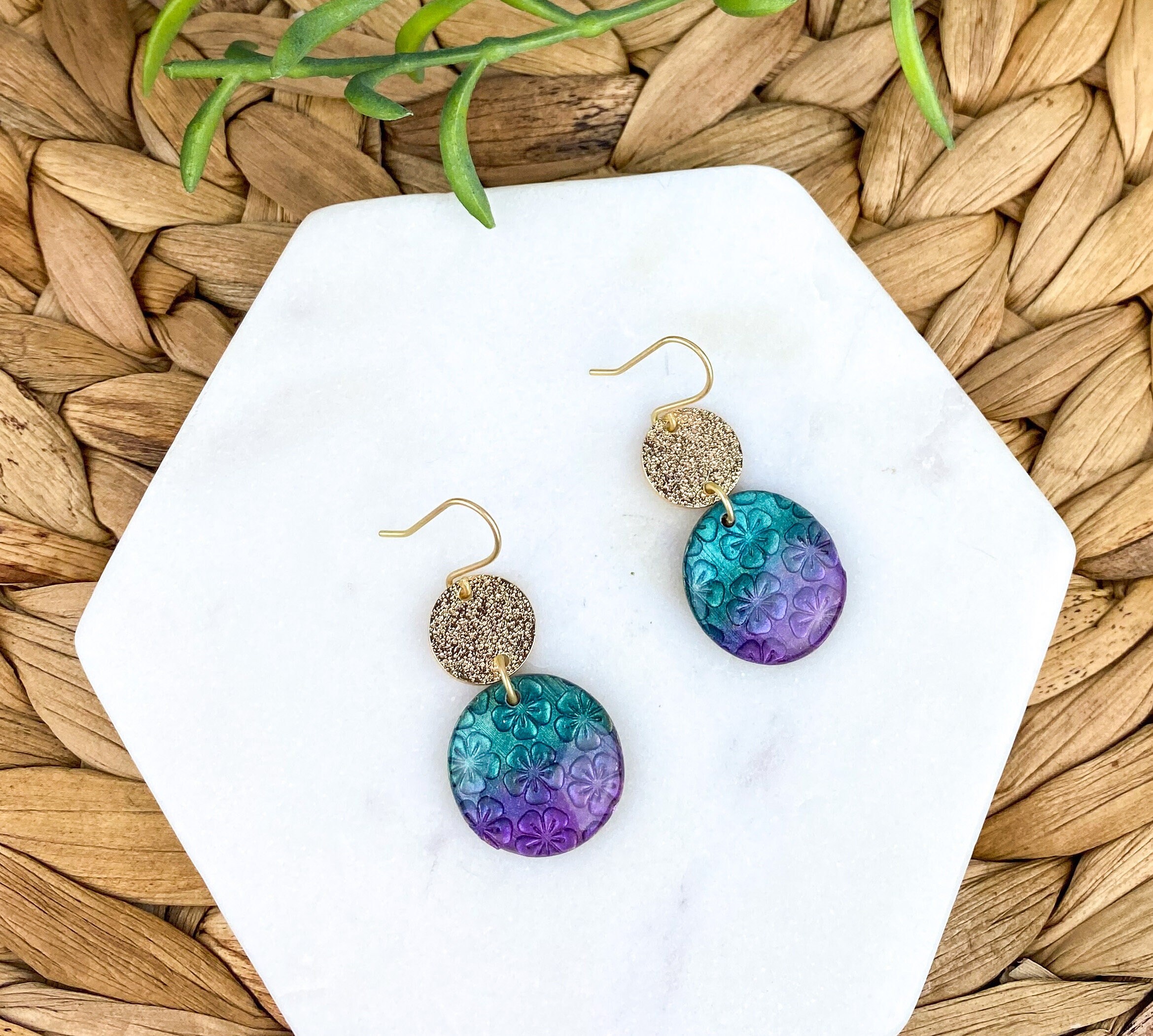 Glitter Round Earth Dangle Earrings For Women Girls Blue Green Acrylic Shiny Circle Ocean World Earth Day Statement Charms Drop Dangling Hook Stud Lightweight Cute Holiday Party Y2k Jewelry Gifts Souv