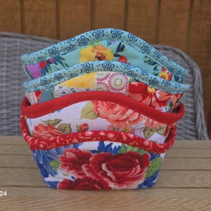 Various Pioneer Woman Microwave Cozies