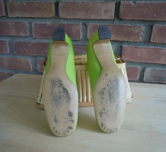 lime green pumps