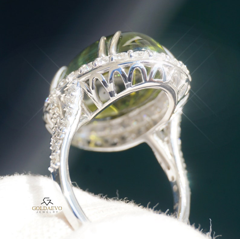 size 8 paraiba tourmaline ring