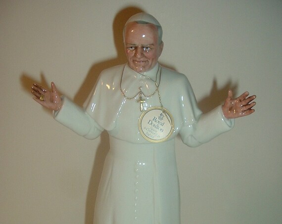 Royal Doulton HN 2888 His Holiness Pope John Paul II Figurine