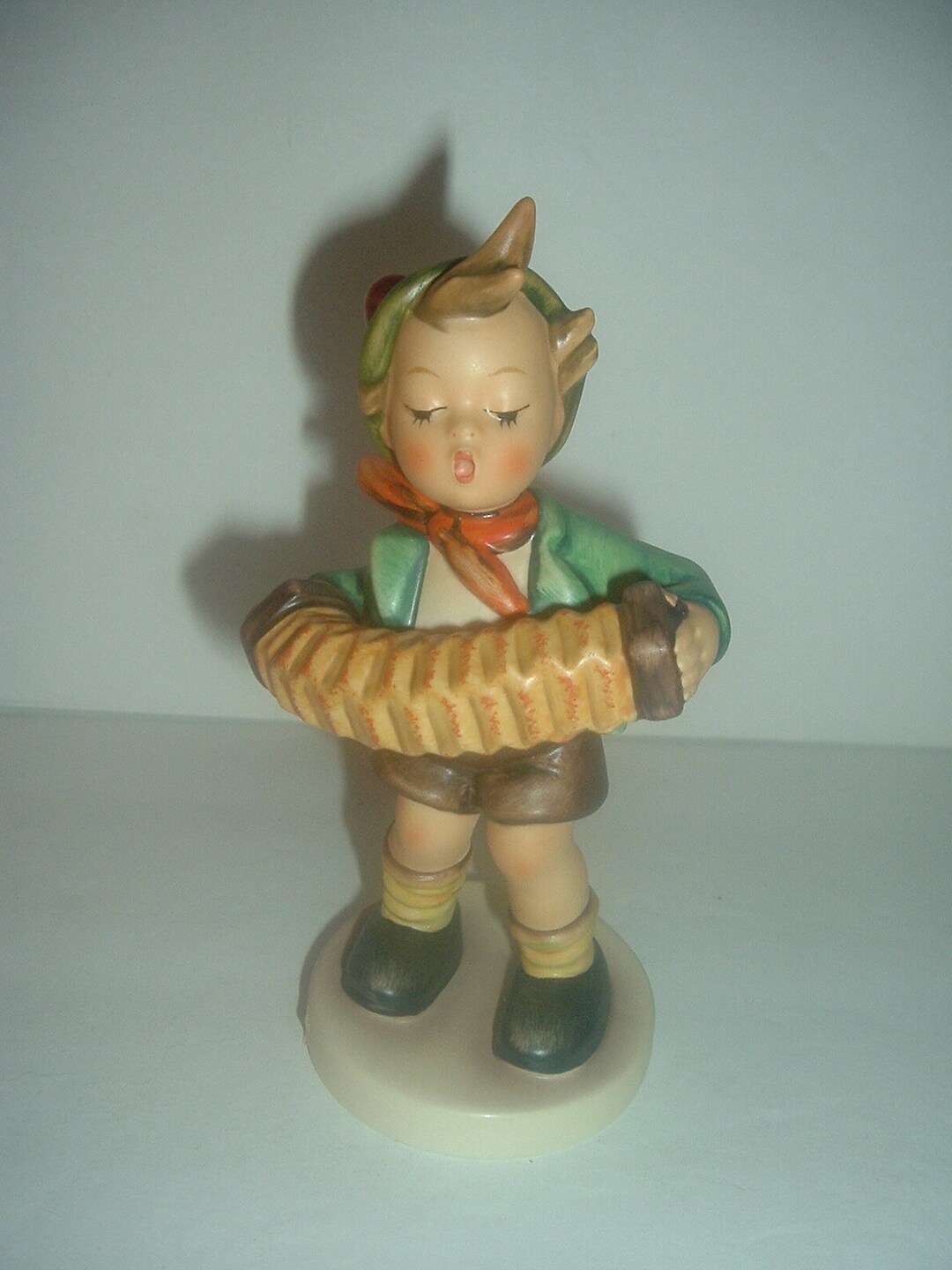 Hummel HUM 185 Accordian Boy Final Issue Figurine TMK 7 - Etsy