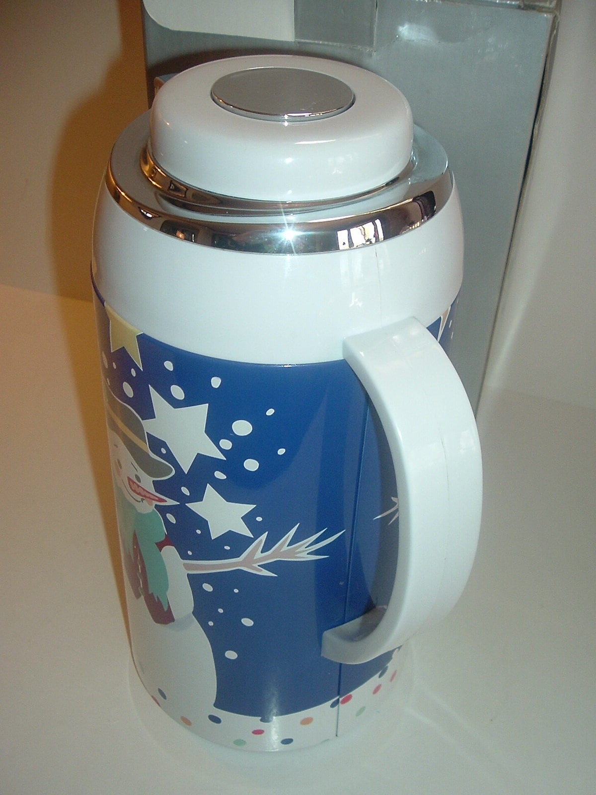 Noritake Epoch Mr Snowman Thermal Carafe in Box