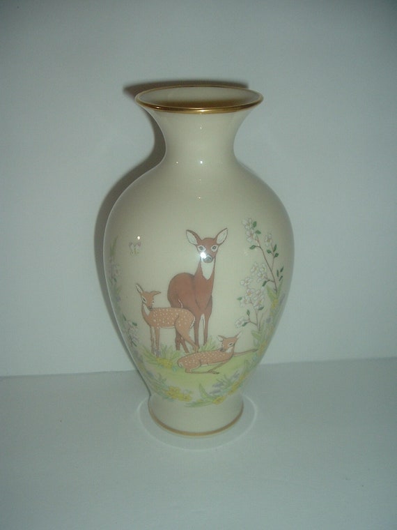 Lenox Mother's Day Vase 1984 Deer Flowers