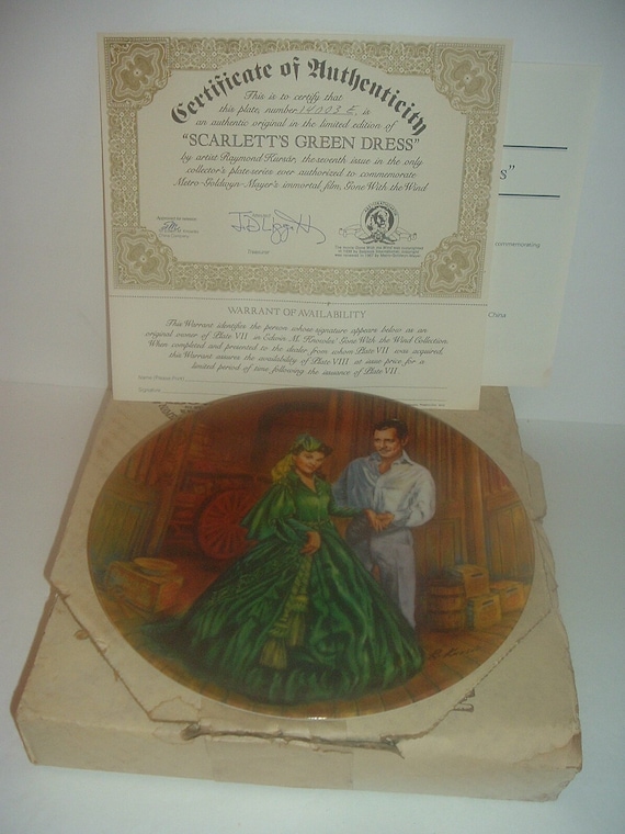 Gone with the Wind Scarlett's Green Drapery Dress Plate Edwin Knowles 1984 w Box COA