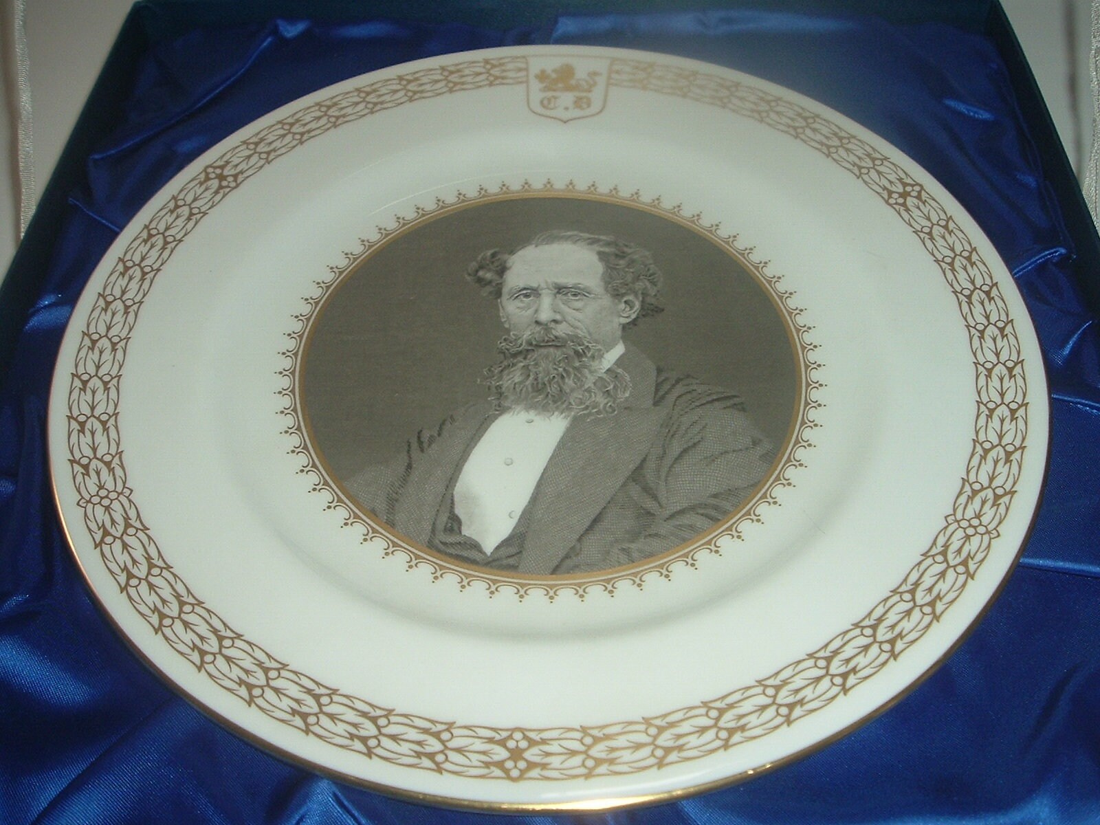 Spode Charles Dickens Commemorative Plate in Box 1970
