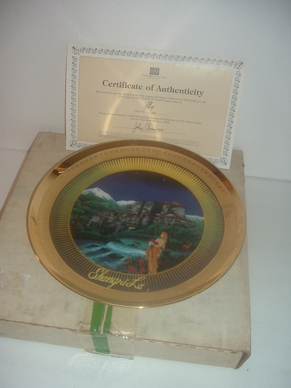 Lands of Fable Shangri La Plate with box and COA 1982