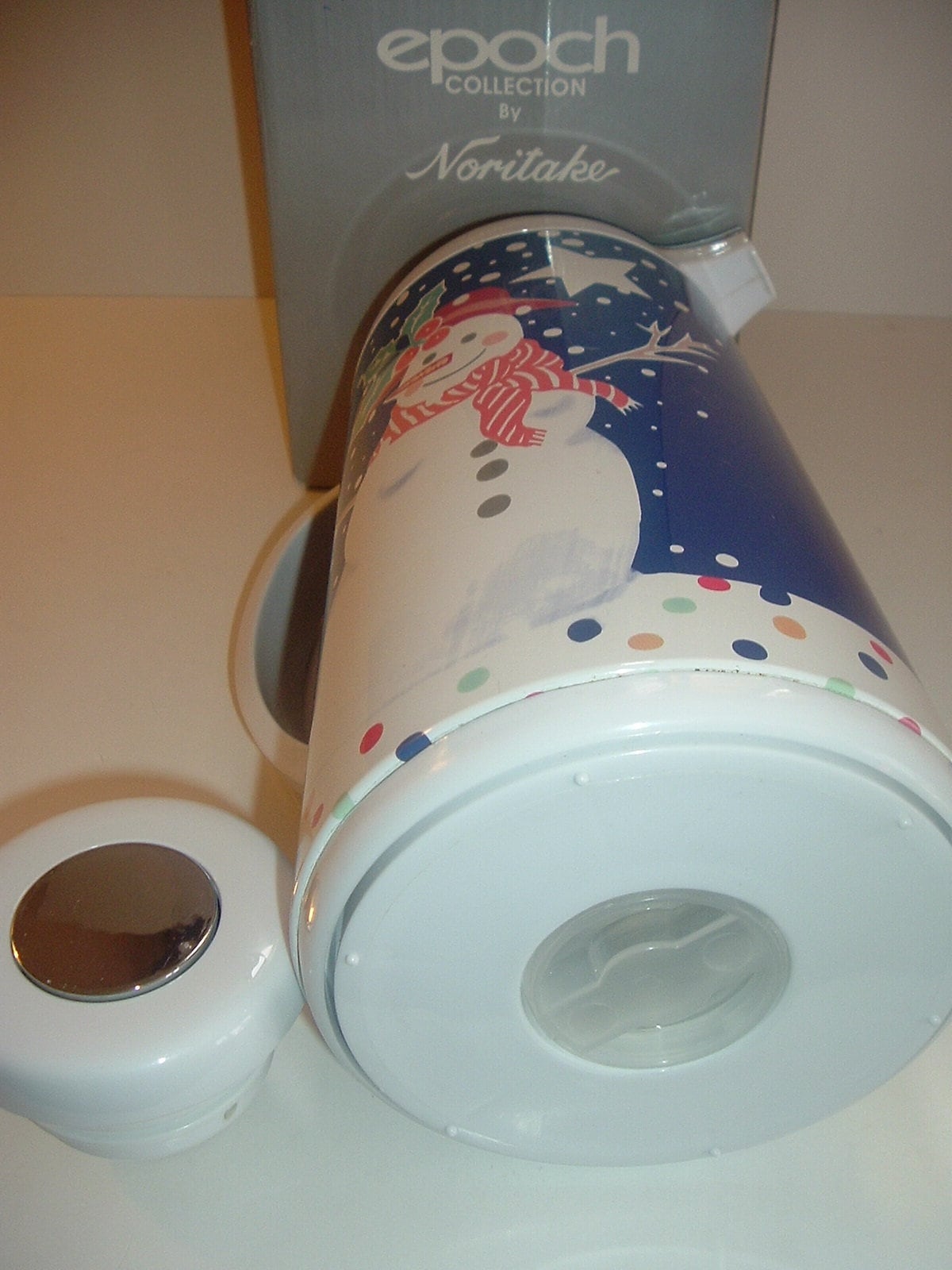 Noritake Epoch Mr Snowman Thermal Carafe in Box