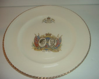 Sovereign Potteries Canada Queen Elizabeth Coronation Plate