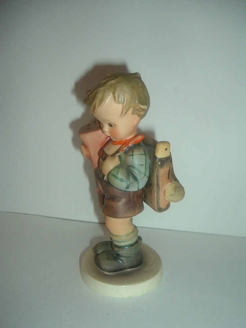 Hummel HUM 80 Little Scholar Boy Figurine