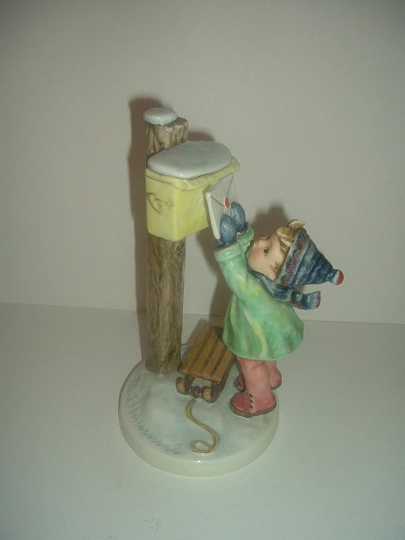 Hummel HUM 340 Letter To Santa Claus Figurine TMK6