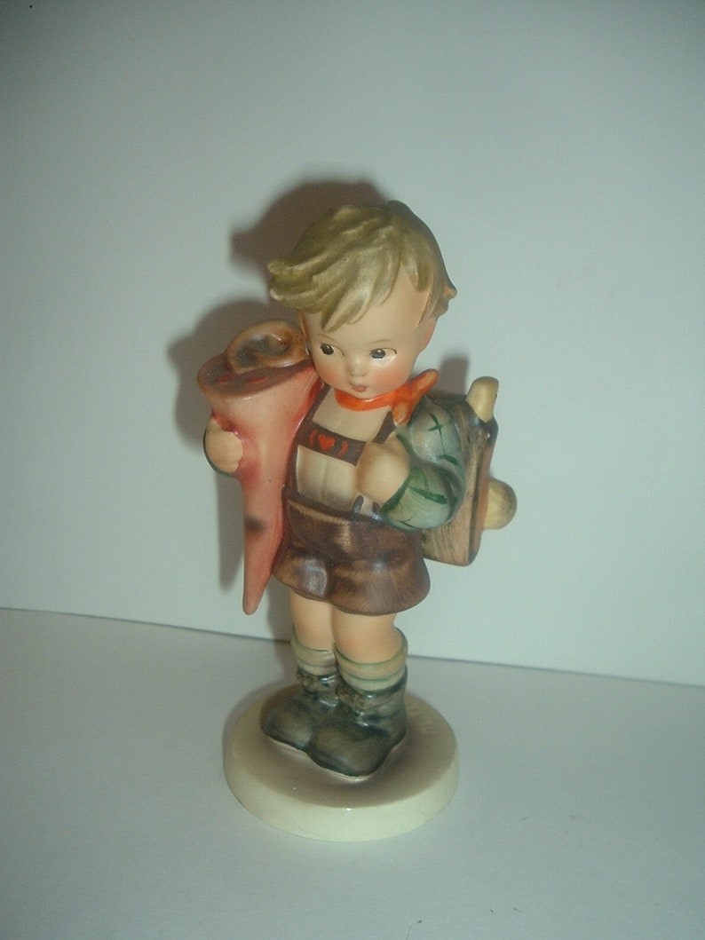 Hummel HUM 80 Little Scholar Boy Figurine