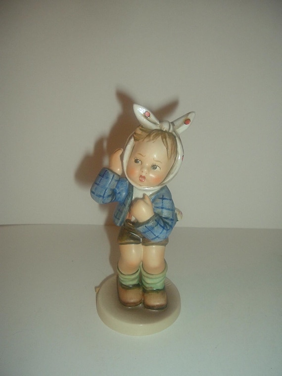 Hummel HUM 217 Boy With Toothache Figurine TMK6
