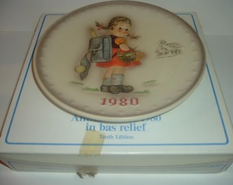 1980 Hummel Annual Plate School Girl with Backpack