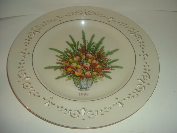 Lenox 1995 Virginia The First Colony Colonial Bouquet Plate