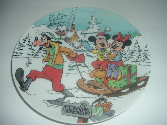 Disney Mickey Minnie Mouse Goofy Christmas Plate 1989 Sleigh Ride