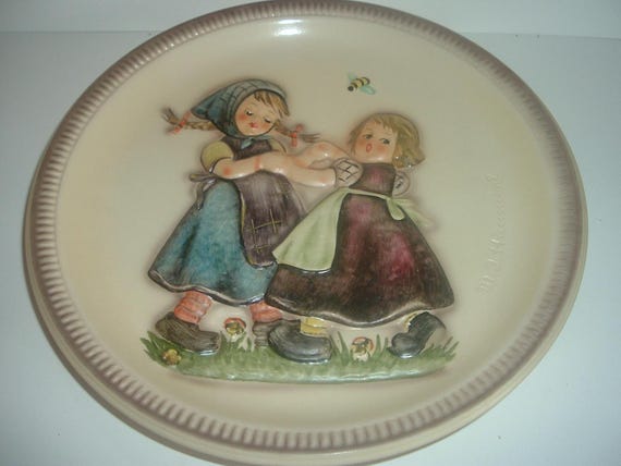 Hummel Spring Dance Anniversary Plate 1980
