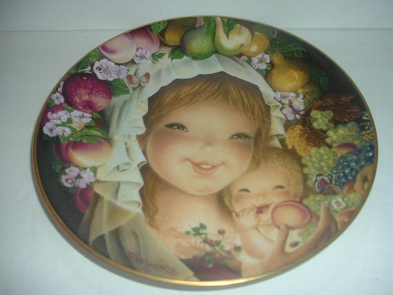 Orchard Mother & Child by Juan Ferrandiz for Schmid Collector Plate 1977
