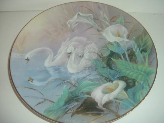 Swans Plate On Wings of Snow Lena Liu first issue plate 1991
