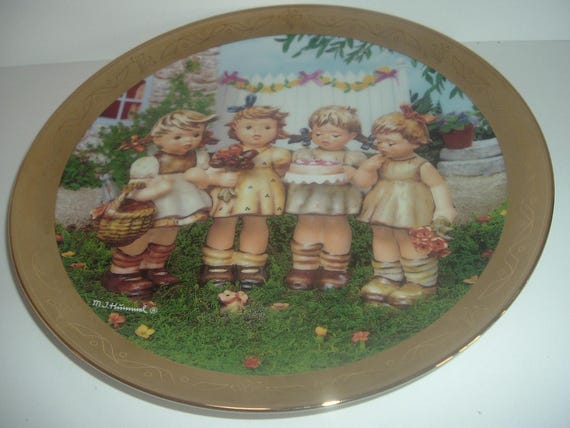 1993 Hummel Century Plate We Wish You The Best Limited Edition Danbury Mint