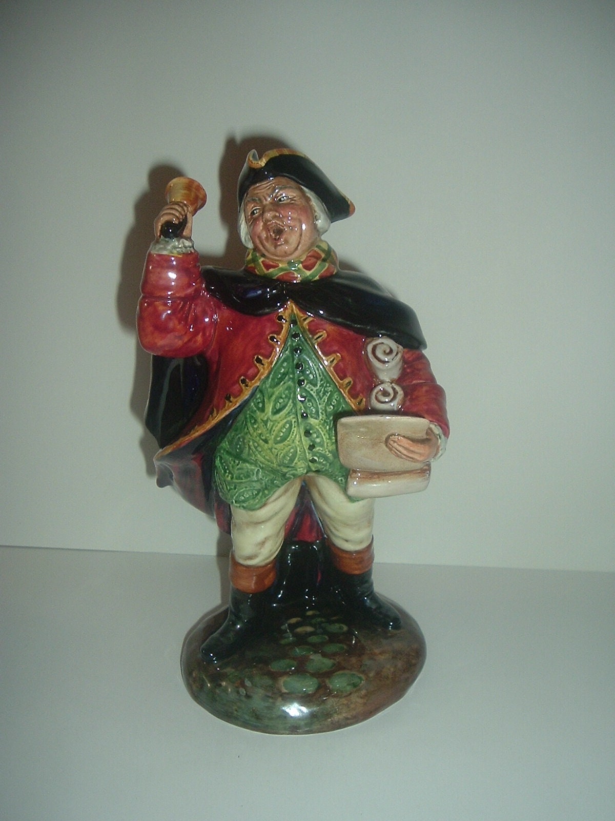 Royal Doulton HN 2119 Town Crier Figurine