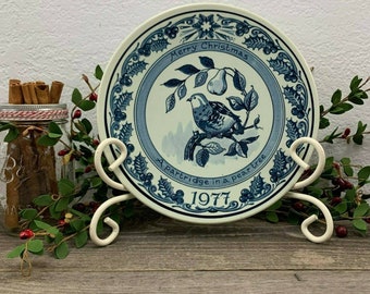 Vintage Wall Hanging Plate Christmas 1977 Partridge-Peartree Blue Delft Holland