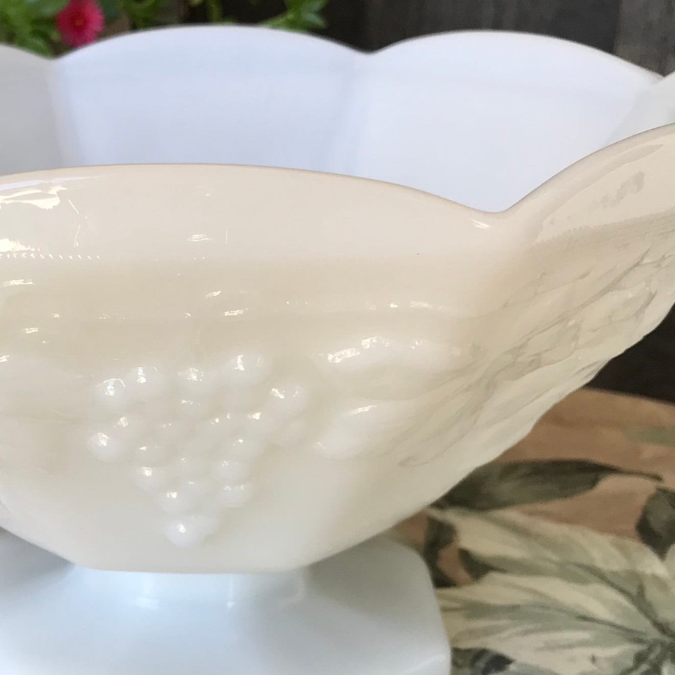 Dining & Serving Milk glass bowl Bowls Kitchen & Dining