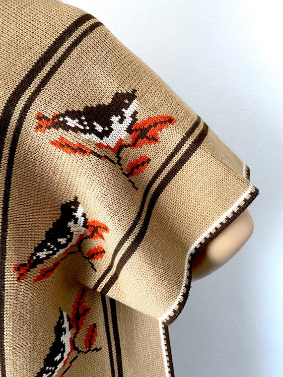 Vintage 70s Tie Front Poncho | Knit Blanket Jacke… - image 4