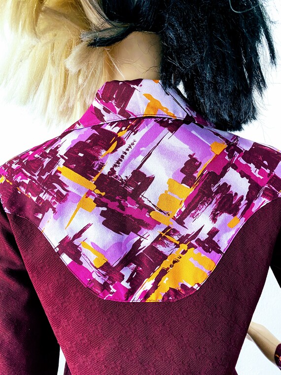 Vintage Polyester Button Up | Abstract Blouse | G… - image 7