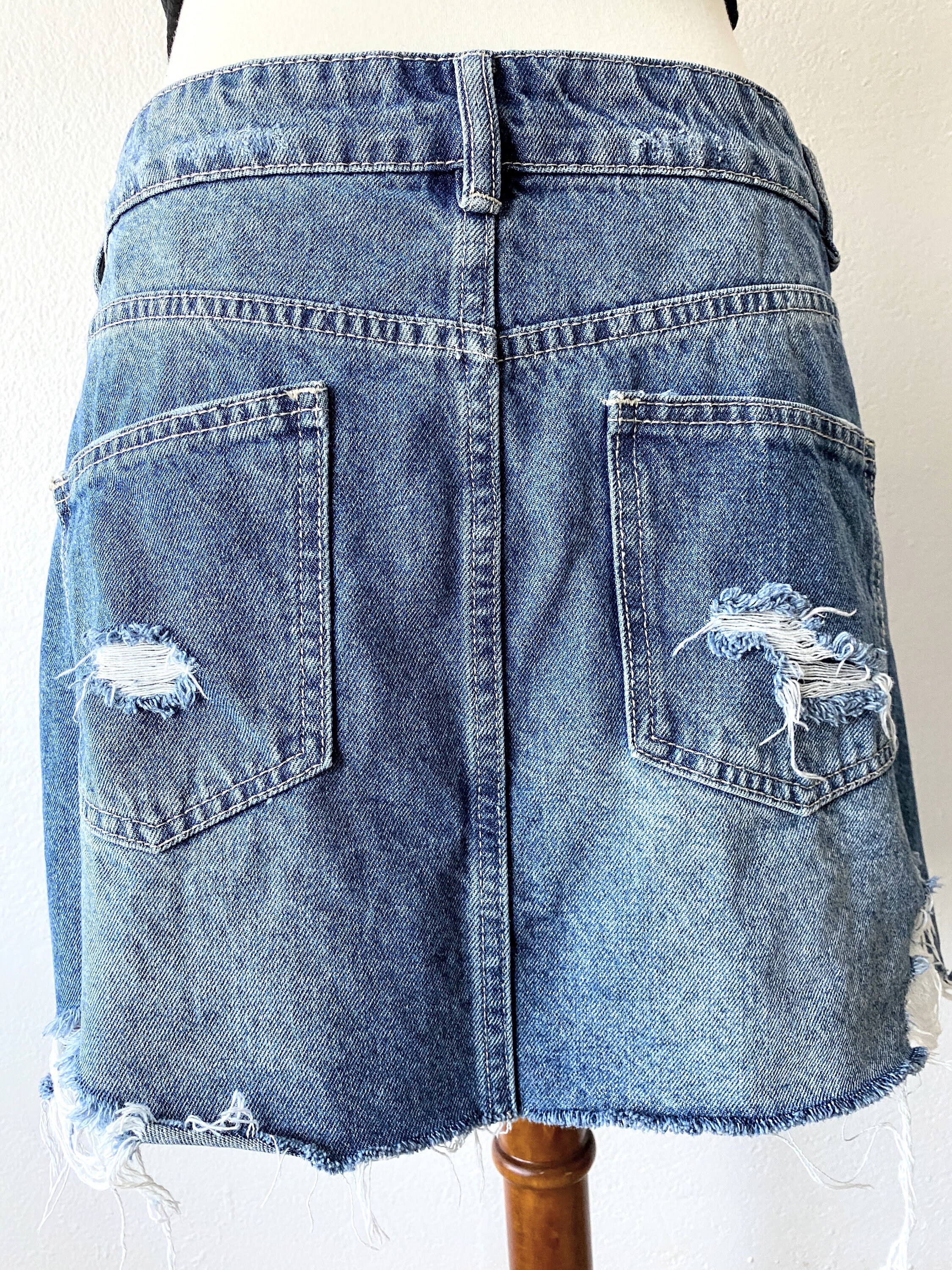 Micro jupe en jean vintage Année 2000 en bleu - Mini taille