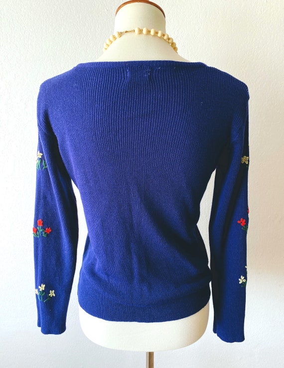 Vintage Embroidered Sweater 50s 60s Floral Sweate… - image 7