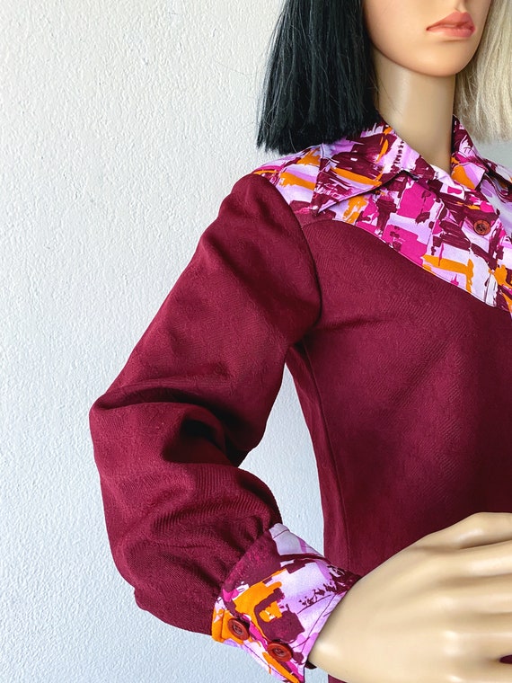 Vintage Polyester Button Up | Abstract Blouse | G… - image 5