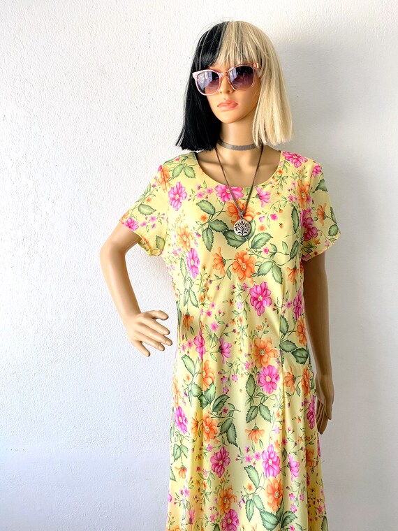 Vintage Summer Dress | Bright Yellow Botanical Dr… - image 4