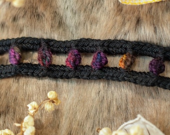 Datura - Choker Necklace - 9"-13"