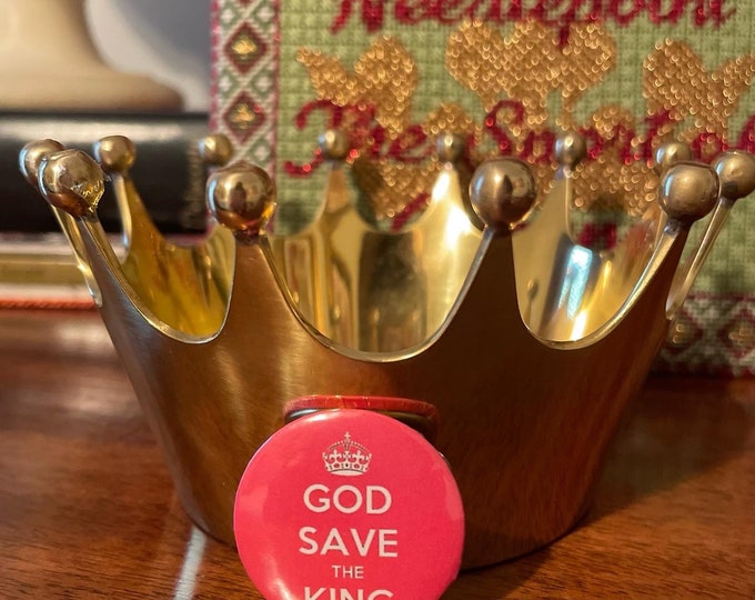 God Save the King - King Charles III Needle Minder Magnet --Gift or Stocking Stuffer for Stitchers