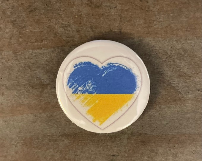 Ukrainian Flag Heart Needle Minder - Proceeds benefit the Ukraine!