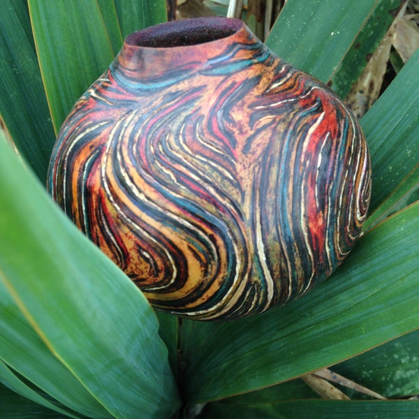 Swirl design Gourd Art by Oklahoma Artist; Pyrography (Wood burn); Carving (non-power)