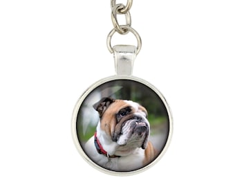 English Bulldog. Keyring, keychain for dog lovers. Photo jewellery. Men's jewellery. Handmade.