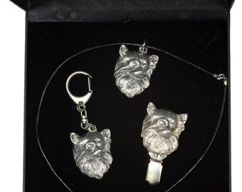 NEW, Chihuahua Longhaired, dog keyring, necklace and clipring in casket, DELUXE set, limited edition, ArtDog . Dog keyring for dog lovers