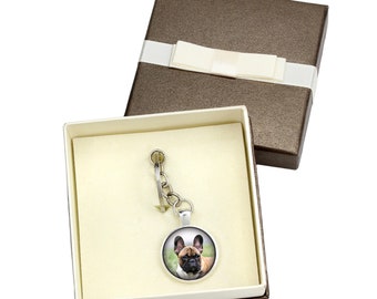 French Bulldog. Keyring, keychain with box for dog lovers. Photo jewellery. Men's jewellery. Handmade.