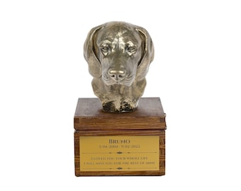 Bavarian Hound urn for dog's ashes, Urn with engraving and sculpture of a dog, Urn with dog statue and engraving, Custom urn for a dog