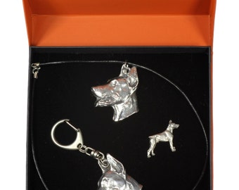 NEW, Dobermann, dog keyring, necklace and pin in casket, PRESTIGE set, limited edition, ArtDog . Dog keyring for dog lovers