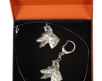 NEW, Dobermann, dog keyring and necklace in casket, PRESTIGE set, limited edition, ArtDog . Dog keyring for dog lovers