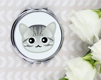 A pocket mirror with a American shorthair cat. A new collection with the cute Art-Dog cat