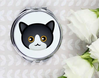 A pocket mirror with a Manx cat. A new collection with the cute Art-Dog cat