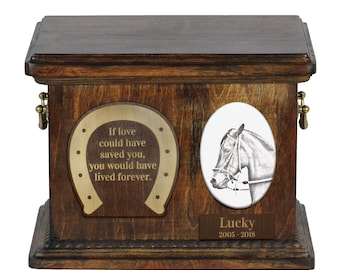 Urn for horse ashes with ceramic plate and sentence - Paso Fino, ART-DOG. Cremation box, Custom urn.