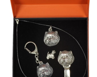 NEW, West Highland White Terrier, dog keyring, necklace, pin and clipring in casket, PRESTIGE set, limited edition, ArtDog